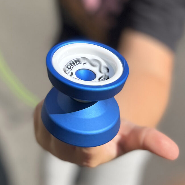 Yoyo DNA – Pro Metal Yoyo – Fingerspin Tricks