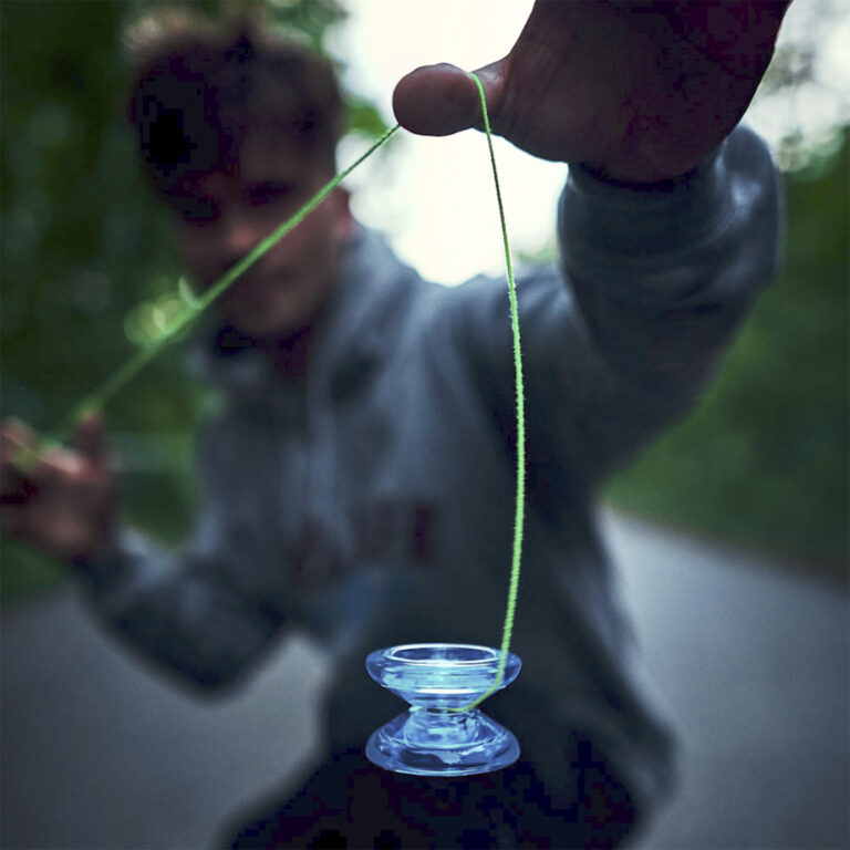 YoyoFactory Yoyo Arrow - Starter Yoyo for Fingerspin Tricks