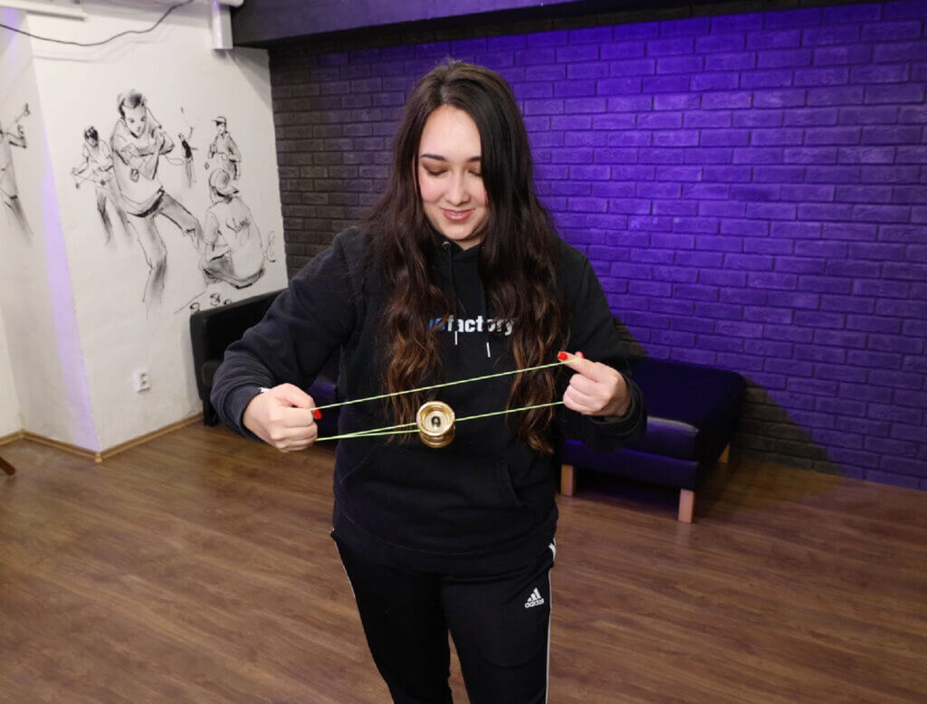 4 cool looking yoyo tricks for unresponsive yoyos