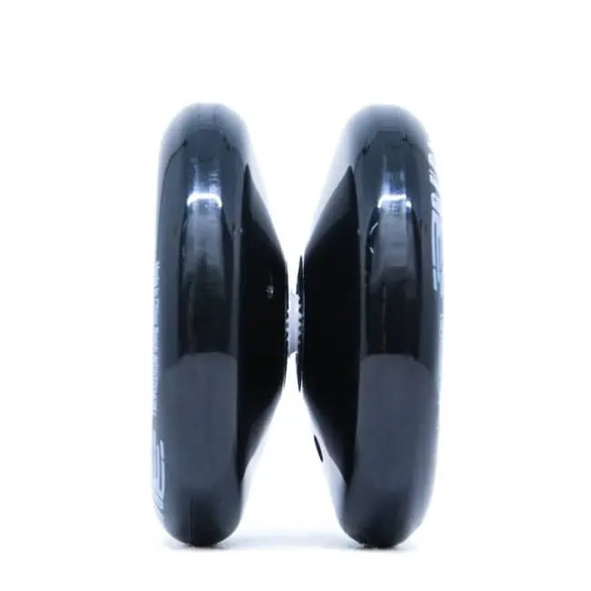 High-quality black Yo-Yo for professional and competitive yo-yoing. Perfect for tricks and skill dev.