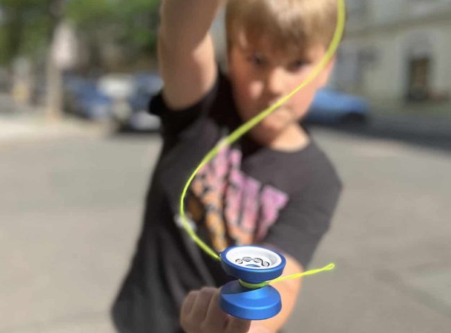 Yoyo DNA – Pro Metal Yoyo – Fingerspin Tricks