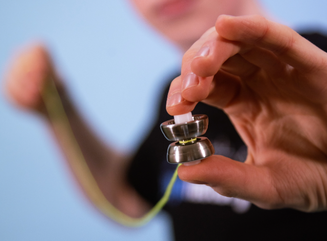 The World’s Smallest Yoyo Upgraded