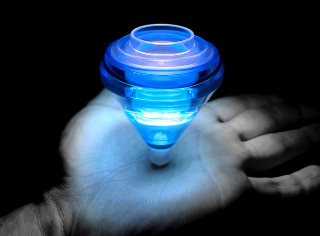 Spintop Elec-Trick LED – Light-Up Bearing Tip Spintop