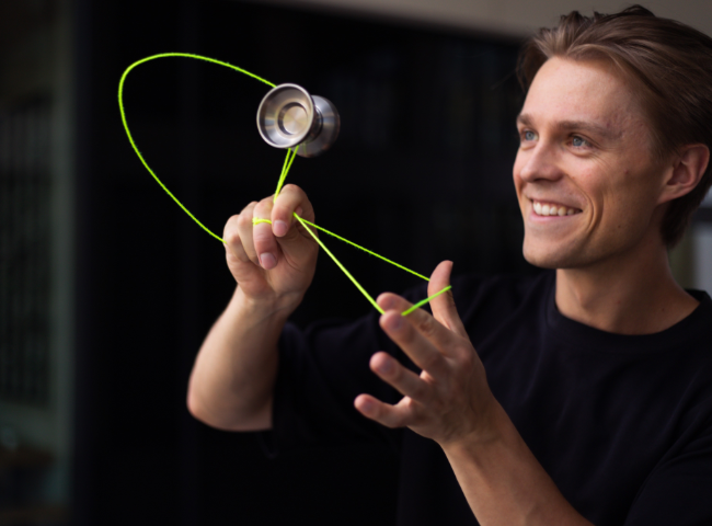 Yoyo Titanium Shutter Elite – Gentry Stein Pro Advanced Yoyo